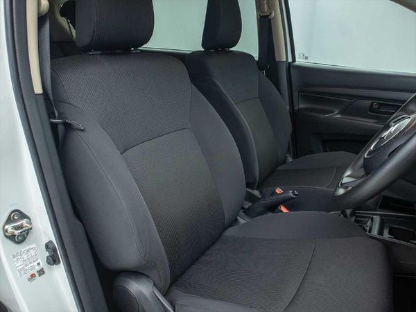 2026-Suzuki-Ertiga-15-GA image:21