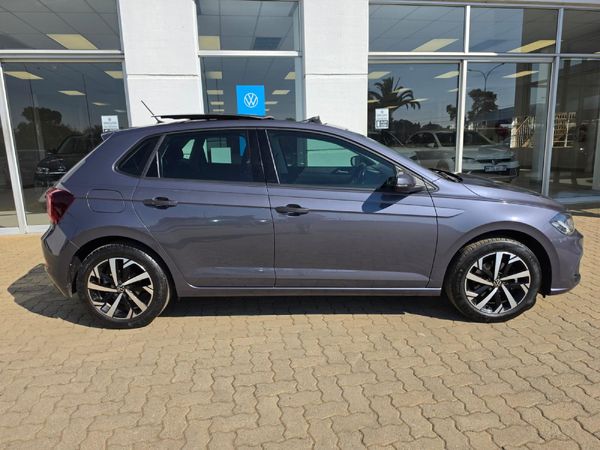 2022-Volkswagen-Polo-10-TSI-Life-Auto-DSG image:2