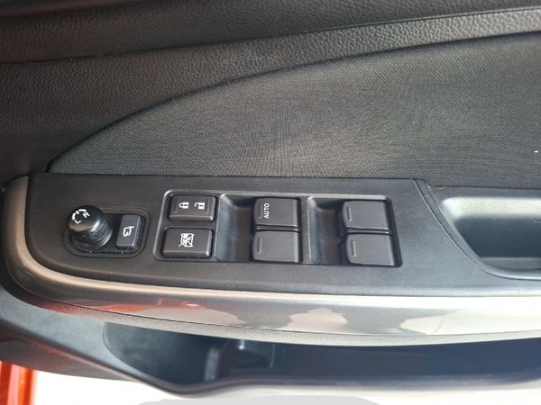 2021-Suzuki-Swift-12-GLX image:14