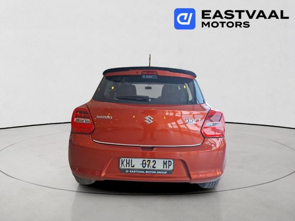 2021-Suzuki-Swift-12-GLX image:5