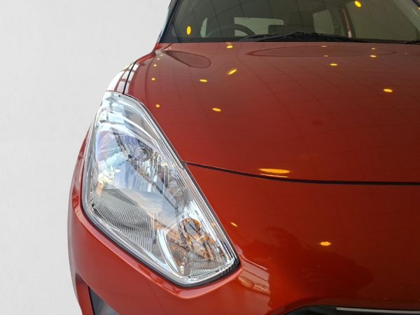 2021-Suzuki-Swift-12-GLX image:8