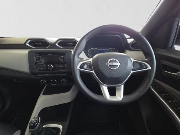 2024-Nissan-Magnite-10-Visia image:13
