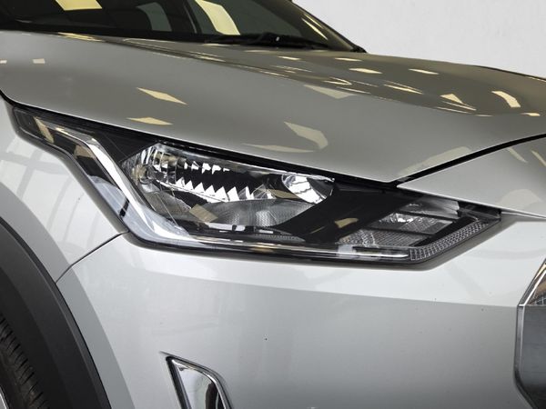 2024-Nissan-Magnite-10-Visia image:8