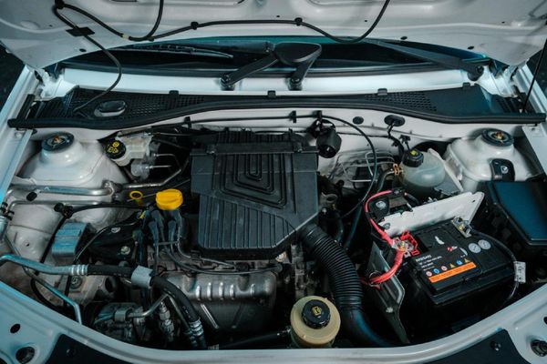 2022-Nissan-NP200-16-AC-Safety-Pack image:7