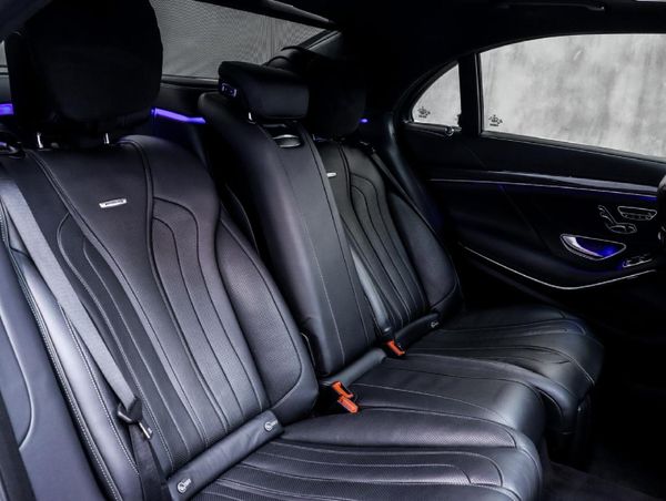 2019-Mercedes-AMG-S-Class-S63-AMG image:18