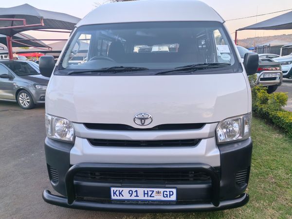 2022-Toyota-Quantum-25-D-4D-Sesfikile-16-seat image:1