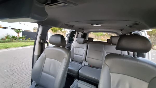 2020-Hyundai-H-1-Hyundai-H1-9-Seater-Auto-25-CRDi image:24