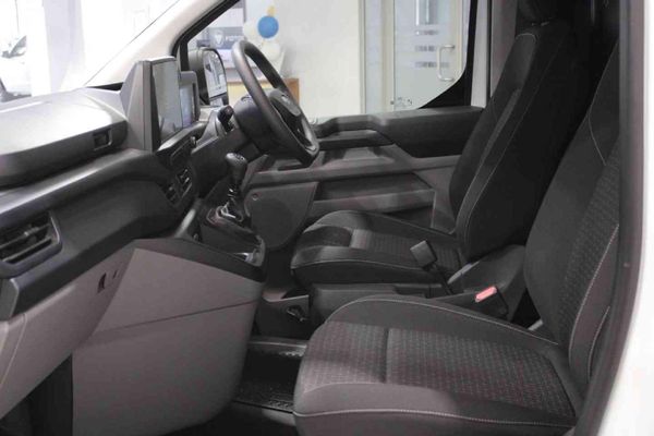 2026-Ford-Transit-20SiT-Panel-Van-LWB image:15