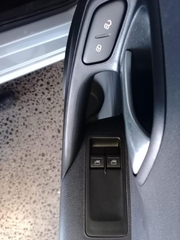 2026-Volkswagen-Polo-Vivo-14 image:13