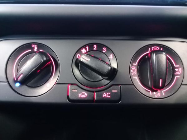 2026-Volkswagen-Polo-Vivo-14-Xpress-Panel-Van image:16