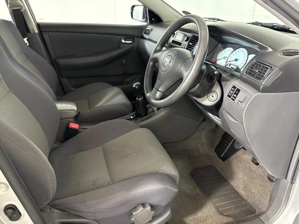 2007-Toyota-Corolla-160i-GLE image:9