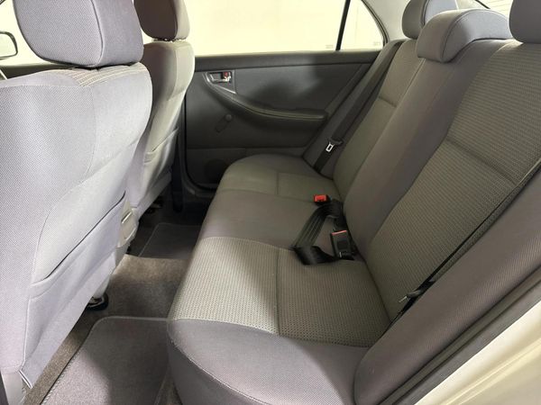 2007-Toyota-Corolla-160i-GLE image:3