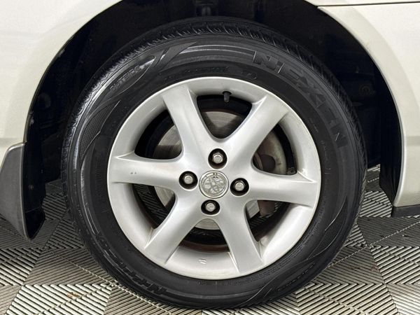 2007-Toyota-Corolla-160i-GLE image:5