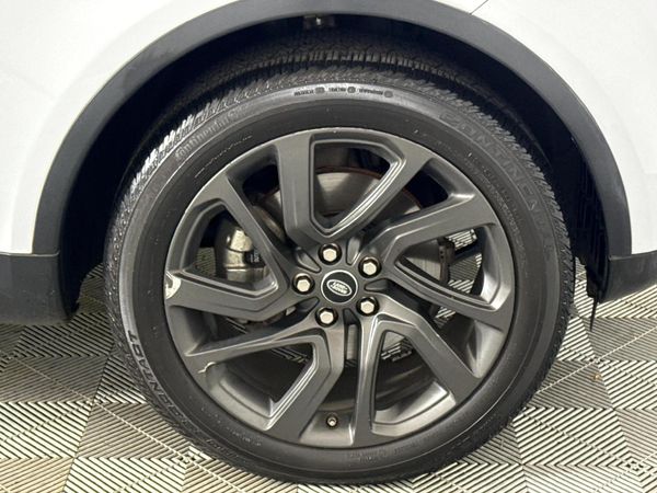 2019-Land-Rover-Discovery-30-TD6-HSE image:5