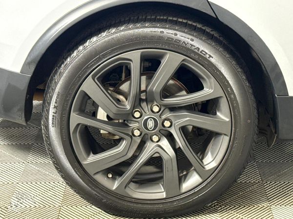 2019-Land-Rover-Discovery-30-TD6-HSE image:6