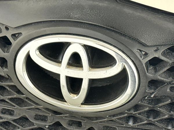 2002-Toyota-Corolla-140i image:11