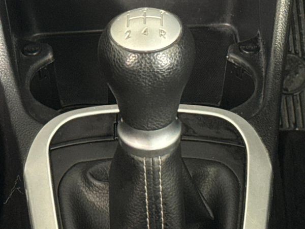 2021-Kia-Picanto-10-Street image:10