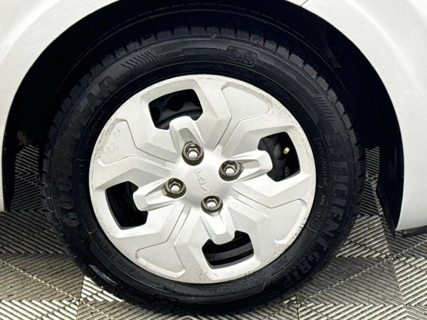 2021-Kia-Picanto-10-Street image:5