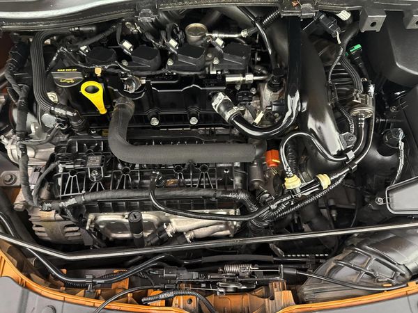 2016-Ford-Kuga-15-EcoBoost-Trend-AWD-Auto image:12
