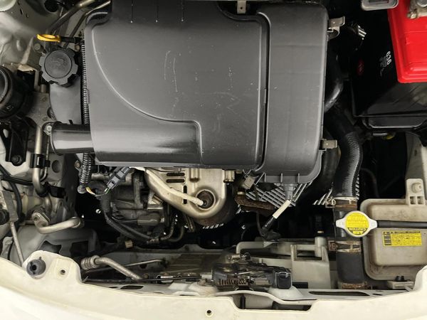 2007-Toyota-Yaris-T1-3-dr image:8