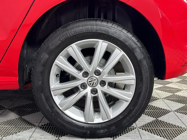 2021-Volkswagen-Polo-Vivo-14-Trendline-5-dr image:6