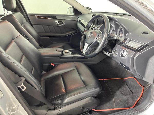 2012-Mercedes-Benz-E-Class-E-250-CDI-BE-Avantgarde image:9