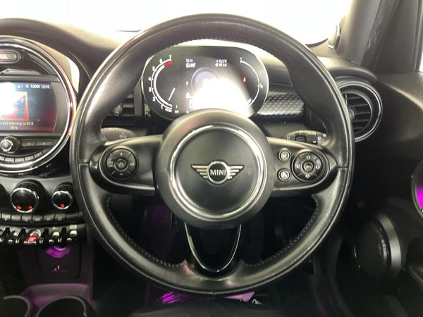 2021-MINI-Hatch-Cooper-S-5-dr-Auto image:12