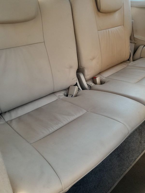 2008-Toyota-Fortuner-30-D-4D-Raised-Body image:9