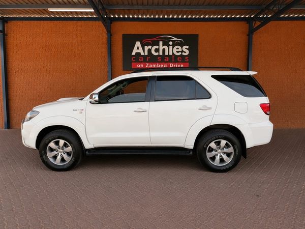 2008-Toyota-Fortuner-30-D-4D-Raised-Body image:5