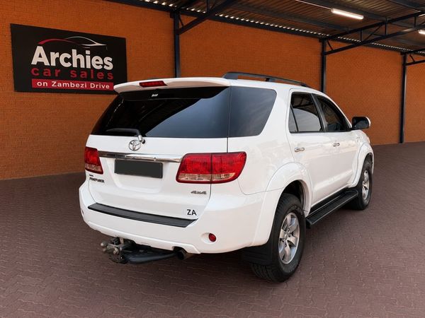 2008-Toyota-Fortuner-30-D-4D-Raised-Body image:7