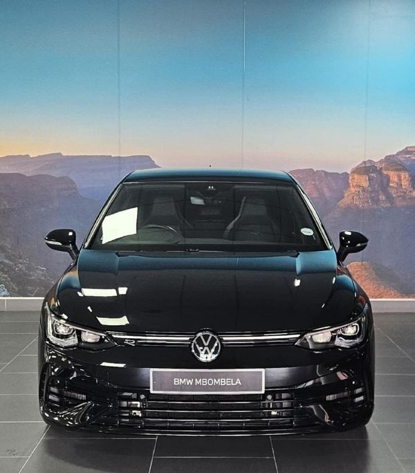 2024-Volkswagen-Golf-8-20-TSI-R-DSG image:1