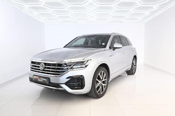 2020-Volkswagen-Touareg-30-TDI-V6-Executive image:5