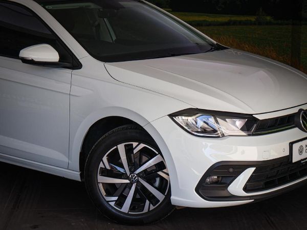 2025-Volkswagen-Polo-10-TSI-Life-Auto-DSG image:10