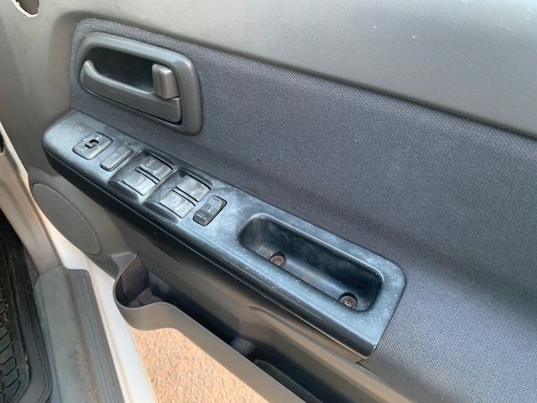 2008-Isuzu-KB-250D-Teq-Double-Cab-LE image:15