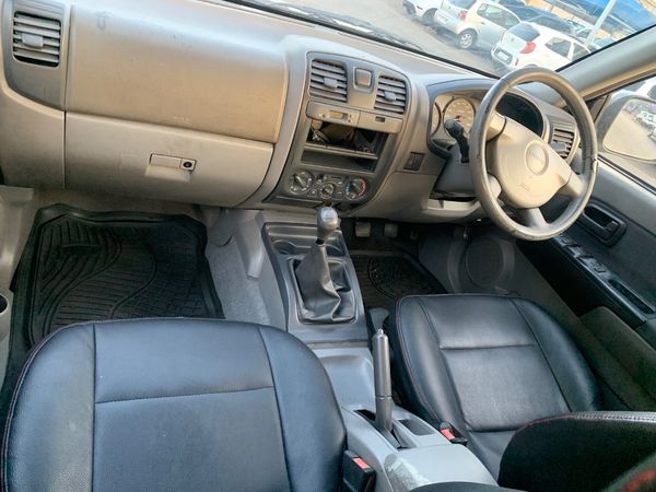 2008-Isuzu-KB-250D-Teq-Double-Cab-LE image:23