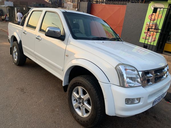 2008-Isuzu-KB-250D-Teq-Double-Cab-LE image:5