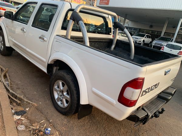 2008-Isuzu-KB-250D-Teq-Double-Cab-LE image:8