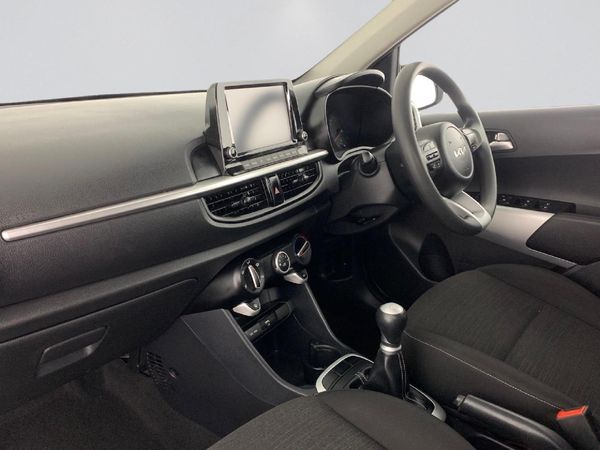 2023-Kia-Picanto-10-Street image:18