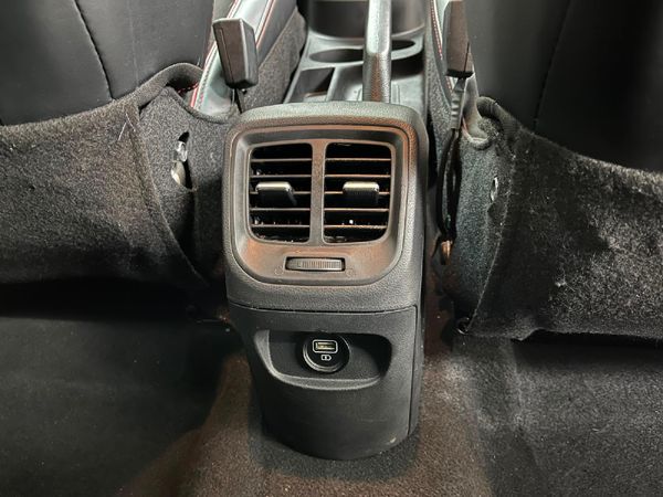 2024-Hyundai-Grand-i10-10-Motion image:10