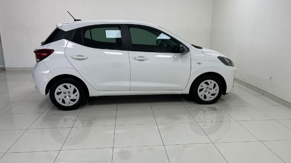 2024-Hyundai-Grand-i10-10-Motion image:7