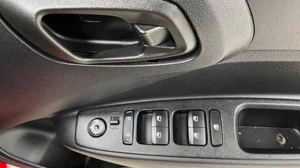 2024-Hyundai-Grand-i10-10-Motion image:12