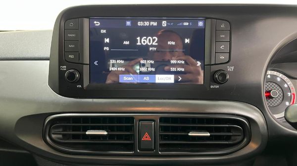 2024-Hyundai-Grand-i10-10-Motion image:21