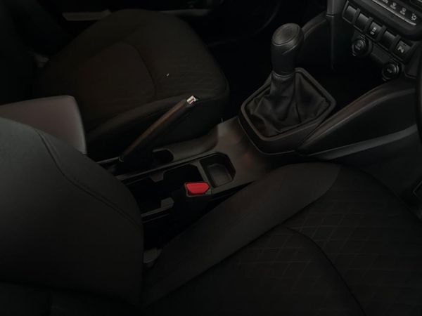 2025-Toyota-Urban-Cruiser-15-XS image:18