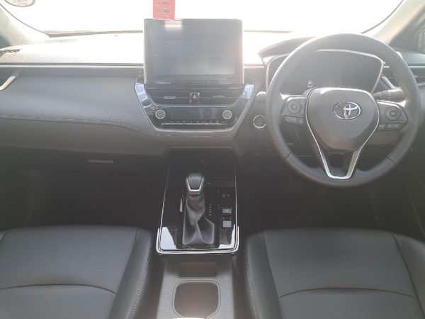 2026-Toyota-Corolla-Cross-18-XS-Hybrid image:5