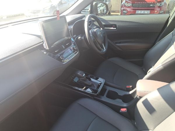 2026-Toyota-Corolla-Cross-18-XS-Hybrid image:6