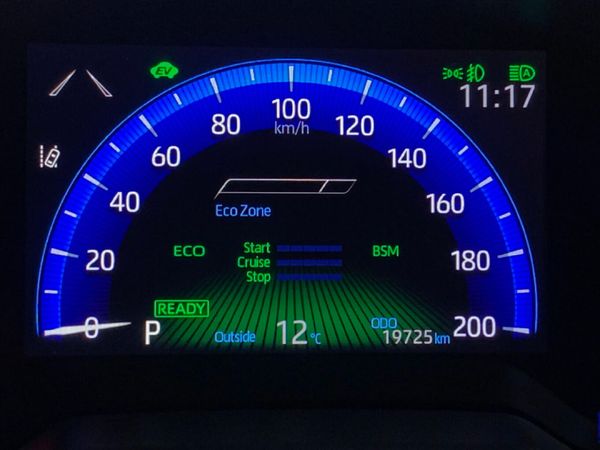 2024-Toyota-Corolla-Cross-18-XR-Hybrid image:10