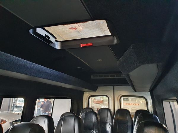 2019-Ford-Transit-22-TDCi-ELWB-114KW-FC-PV image:16