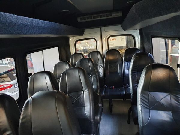2019-Ford-Transit-22-TDCi-ELWB-114KW-FC-PV image:17