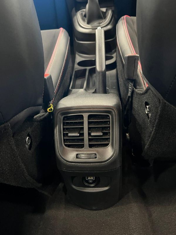 2025-Hyundai-Grand-i10-10-Motion image:16