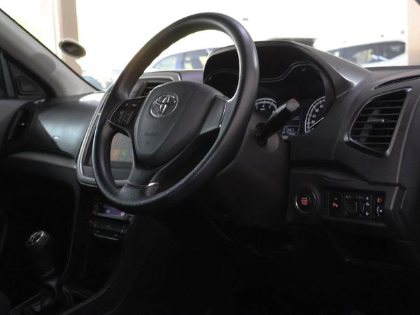 2022-Toyota-Urban-Cruiser-15-Xs image:17